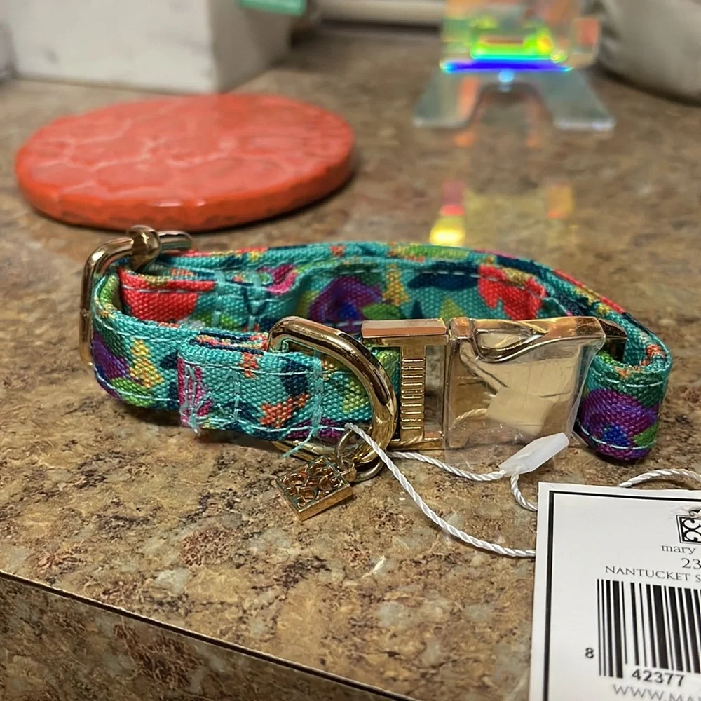 Mary Square Nantucket Dog Collar